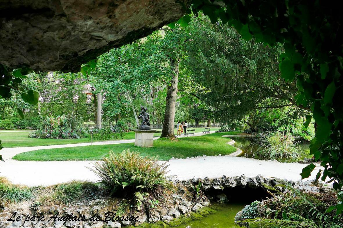 Les Jardins Du Clain Apartman Poitiers Kültér fotó